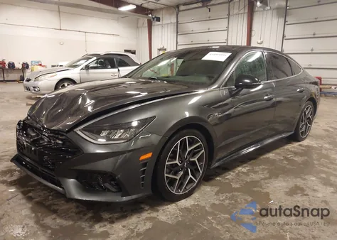 2021 Hyundai Sonata N Line z USA, uszkodzony, nr VIN 5NPEK4JC1MH127610